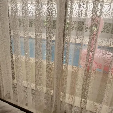 Apartment Ultra Lux Rezidans Isitmali Ozel Havuzlu Cesme